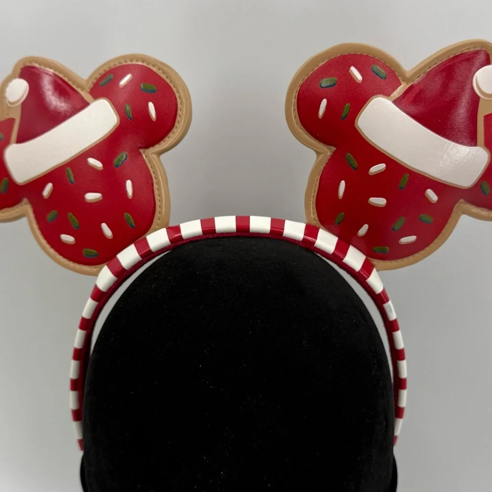 Walt Disney World Christmas Cookie Santa Sprinkles Minnie Mickey Mouse Ears Used